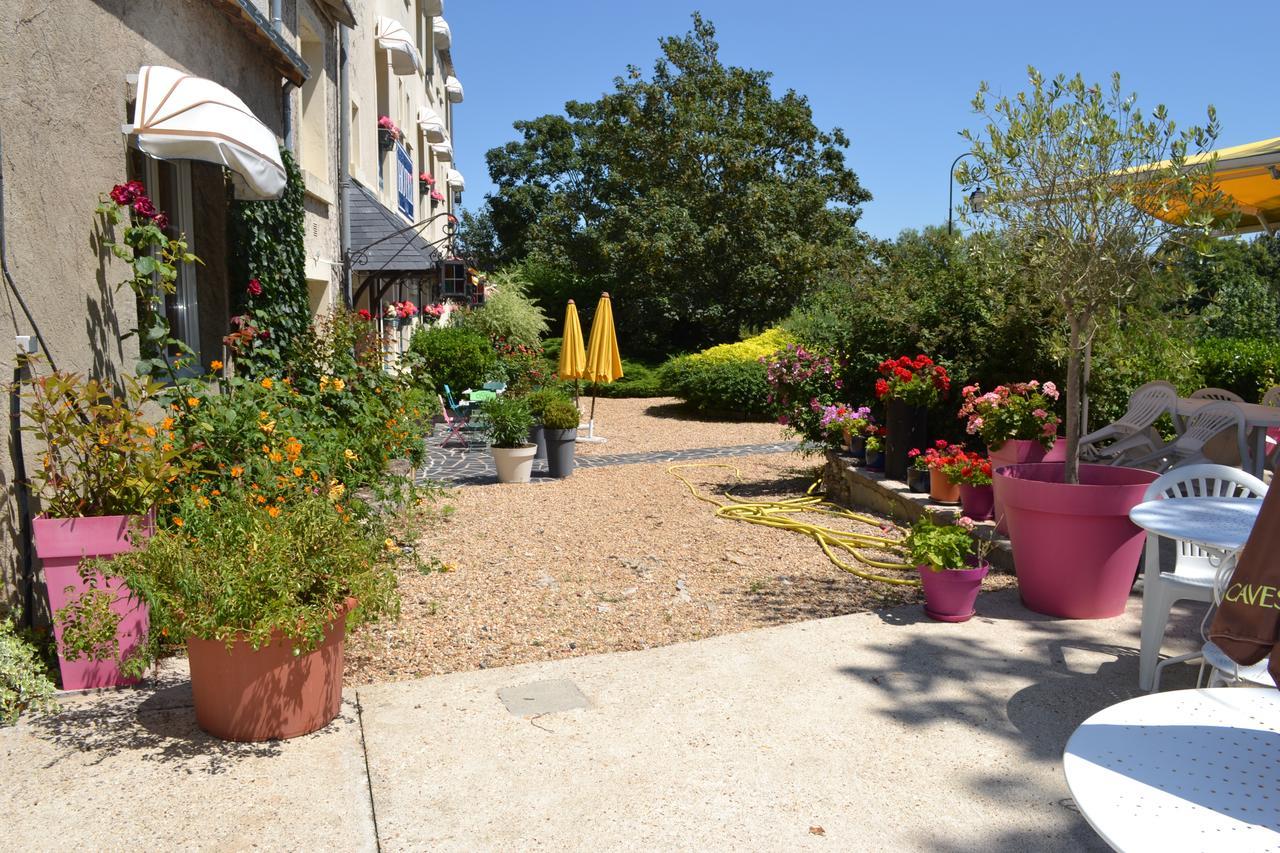 Hotel Le Castel Brissac-Quince Exterior foto
