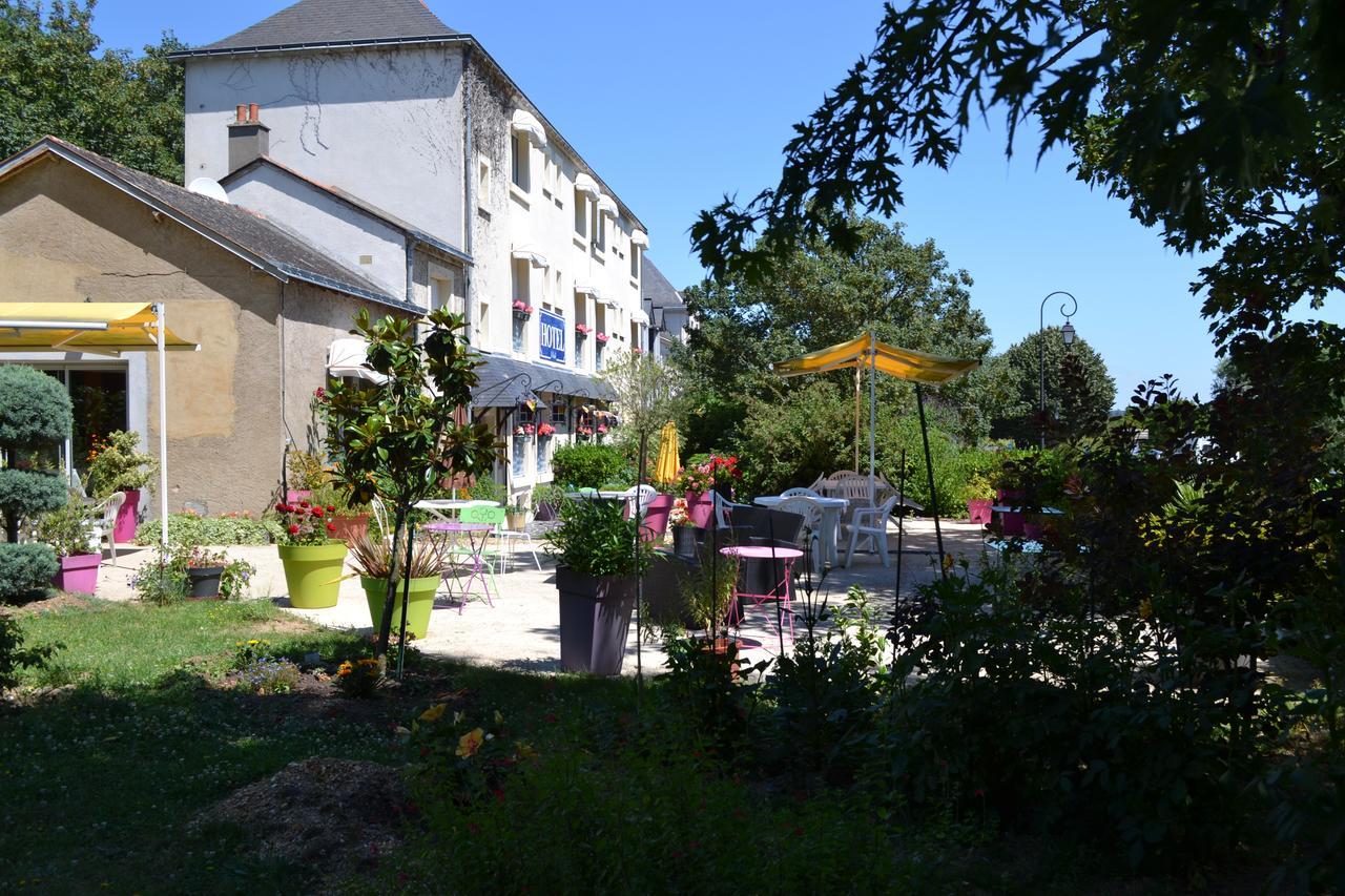 Hotel Le Castel Brissac-Quince Exterior foto